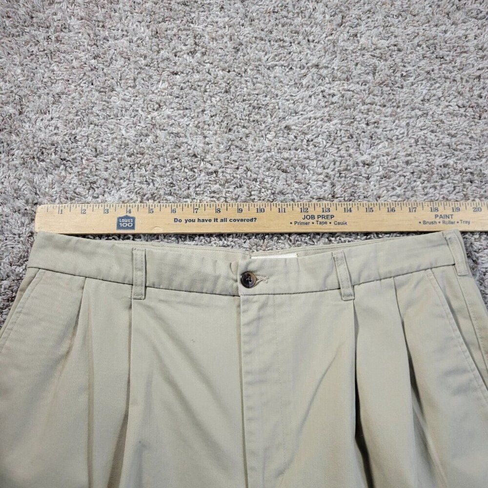 Lot St Johns Bay Pants Mens 38x32 Tan Worry Free Straight Pleated Casual Work - Picture 3 of 9